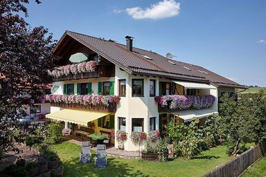 Gästehaus Alpina - Einzelzimmer mit Balkon
