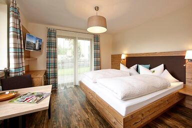 Gästehaus Alpina - Doppelzimmer mit Balkon