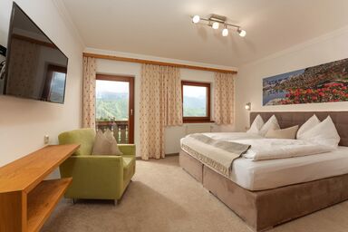 Landhaus Trinker**** - Appartement Planai