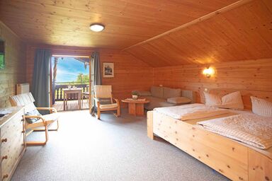 Bauernhof Lamplhof - Familie Planer - Apart."Kaiser"/2 Schlafraum/2DU, WC