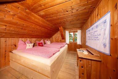 Armelen Hütte - Familienzimmer/Bettenlager, 1 Nacht Halbpension