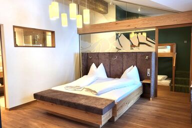 PONyHOF, Feriendorf - FZ Haupthaus/ÜF