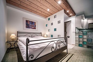 Paradies 045 - 2-Bettwohnung