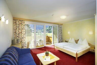 Appartement Pension Garni Schranz - Doppelzimmer, Dusche, WC