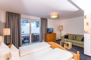 Alpengasthof Hörnlepass - Gehrenspitze: Doppelzimmer Nr. 112