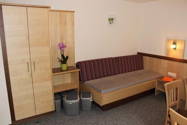 Haus Alpina und Landhaus Schöpf - Apartment im Haus Alpina 1. Stock - Nr. 5