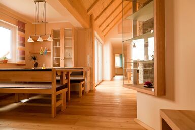 Familien-Ferien-Wohnung by Holzbau Keller - Dachgeschosswohnung Claudia