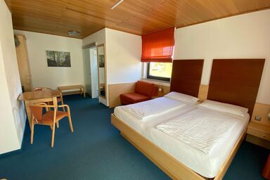 Gästehaus Brütting - Familienzimmer mit Balkon