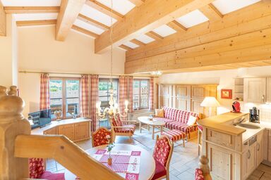 Landhaus Schenk / Storchennest - Ferienwohnung mit Bergblick, Balkon und Ski-Abstellmöglichkeit