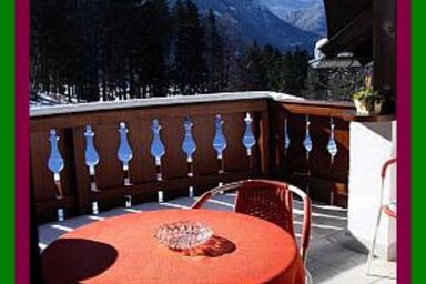 Ferienwohnungen Waldhaus - Ariane