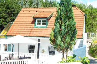 Ferienhaus BLACK & WHITE