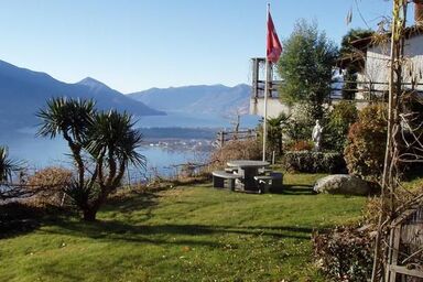 Casa Laura, Brione sopra Minusio