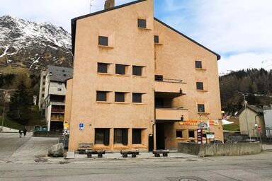 Ein-Zimmer-Wohnung 'Claudia' in San Bernardino im Zentrum