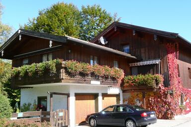 Ferienwohnung Wagner - Ferienwohnung 1 - 52 qm, 1 extra Schlafzimmer. Max. 4 Pers. OG mit Balkon, Parkplatz