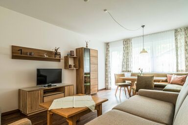 Ferienwohnanlage Oberaudorf - D1 Ferienwohnung Klassik***, 54qm, Terrasse, Schwimmbad- und Saunazugang