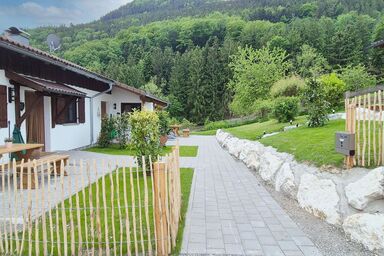 Oberulpointhof - Ferienwohnung Farrenpoint, 2 sep. Schlafzimmer, EG mit Terrasse, 60 qm