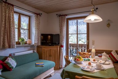 Jörgenlehen Ferienwohnungen - Ferienwohnung Nr. 1, 1-2 Personen, 34 qm, Balkon mit Bergblick, W-LAN
