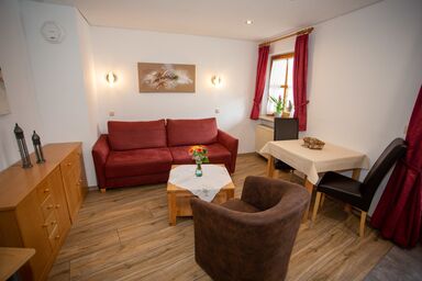 Haus Thanner - Chiemgau Karte - Ferienwohnung Alpenveilchen für 2 Personen, Balkon, 24 m² (nicht klassifiziert)