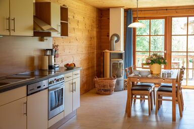 Ferienwohnungen Erlebnisnaturhof - Ferienwohnung III mit zwei Schlafzimmern und Süd-Balkon, 64 qm, keine Haustiere