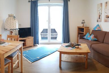 Landhaus Hochgern - Ferienwohnung Kampenwand, 48 m², 2 Personen, Wohn- u. Schlafzimmer, Küche, Bad, Balkon, WLAN