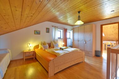 Gilg-Kräuterhof - Ferienwohnung Sonnenschein, für 5 Personen, 70 qm, 2 sep. Schlafzimmer