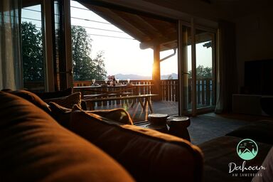 Dahoam am Samerberg - Ferienwohnung mit 2 Schlafzimmern für bis zu 5 Personen, 150qm mit Balkon