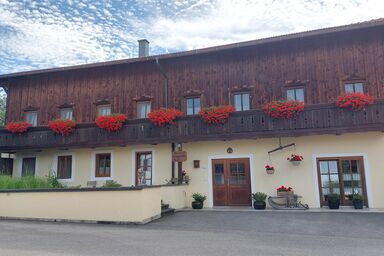 Gästehaus Schörgenhofer - Ferienwohnung am See 3