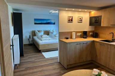 Ferienwohnungen Winkllehen - Ferienwohnung Untersberg, 33qm für 2 Pers. mit Balkon