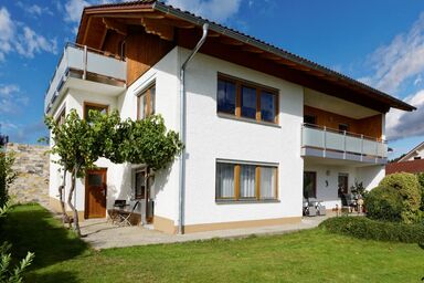 Ferienhaus zur Weinlaube - Ferienhaus (44qm) mit möblierter Terrasse
