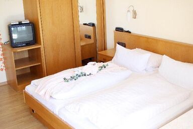 Haus Vierjahreszeiten - Budget Doppelzimmer