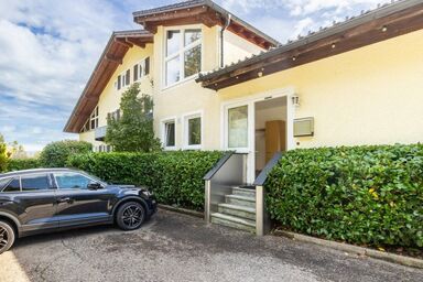 Ferienwohnungen Appartements Bergwald - Fewo 1 mit Terrasse und Bergblick**
