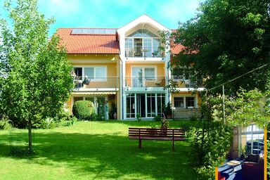 Appartementhaus Löwenzahn - Einraumappartement Nr. 1 (31qm) mit Balkon und Teppichboden