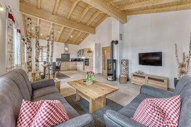 Ferienchalets Zum Lebzelter - Chalets Birkenstubn - Fewo Birkenstubn mit Whirlpool & Sauna auf der überdachten Terrasse