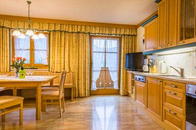 Am Ferienbauernhof Schmiedbauer.com im Salzkammergut - APARTMENT III -2 Zimmer Dusche/WC