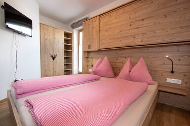 Klampfererhof - der Hof am See - Doppelzimmer "Hundstoa"