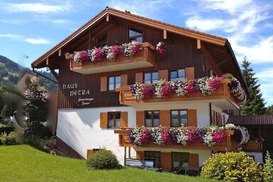 Haus Petra - Ferienwohnung Nr. 5 (45qm) Nord-Ostbalkon