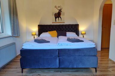 Pension Almhof - Doppelzimmer mit Balkon