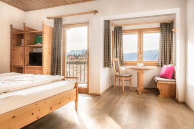 Bio-Berggasthof Bachrain - "Hoher Göll" DZ mit Dusche, WC, Balkon