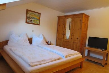 Rauterhof - SPITZEGEL / Wohn-Schlafraum/Dusche,