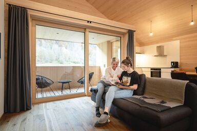 z'Übrmello - Apartment - Appartement/Fewo, Bad, WC, waldseitig