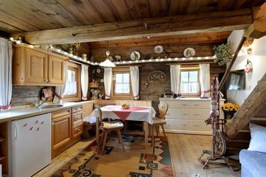 Ferienwohungen Landhaus Mühlau - Heidi - 1 Schlafzimmer + Galerieschlafplatz