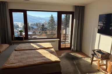 Fewo Bergblick - Ferienwohnung Bergblick mit Balkon