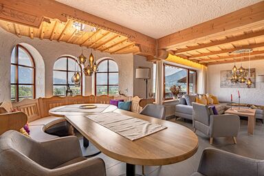 Chalet Alpenpanorama - Ferienwohnung mit Bergblick, Hund erlaubt und Sauna