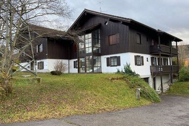 Ferienwohnungen im Feriendorf Reichenbach (Nr. 11A) - 11A-1 - moderne Fewo für 4 Personen, Terrasse mit Bergblick