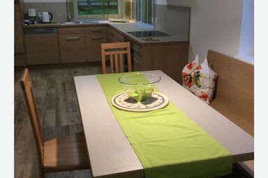 Seepension & Appartmenthaus Campingplatz Nussbaumer - Ferienwohnung Butterfly