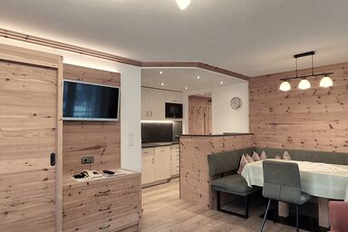 Gästehaus - Apart Braito - Nr.15A  Fewo ZIRBENzeit